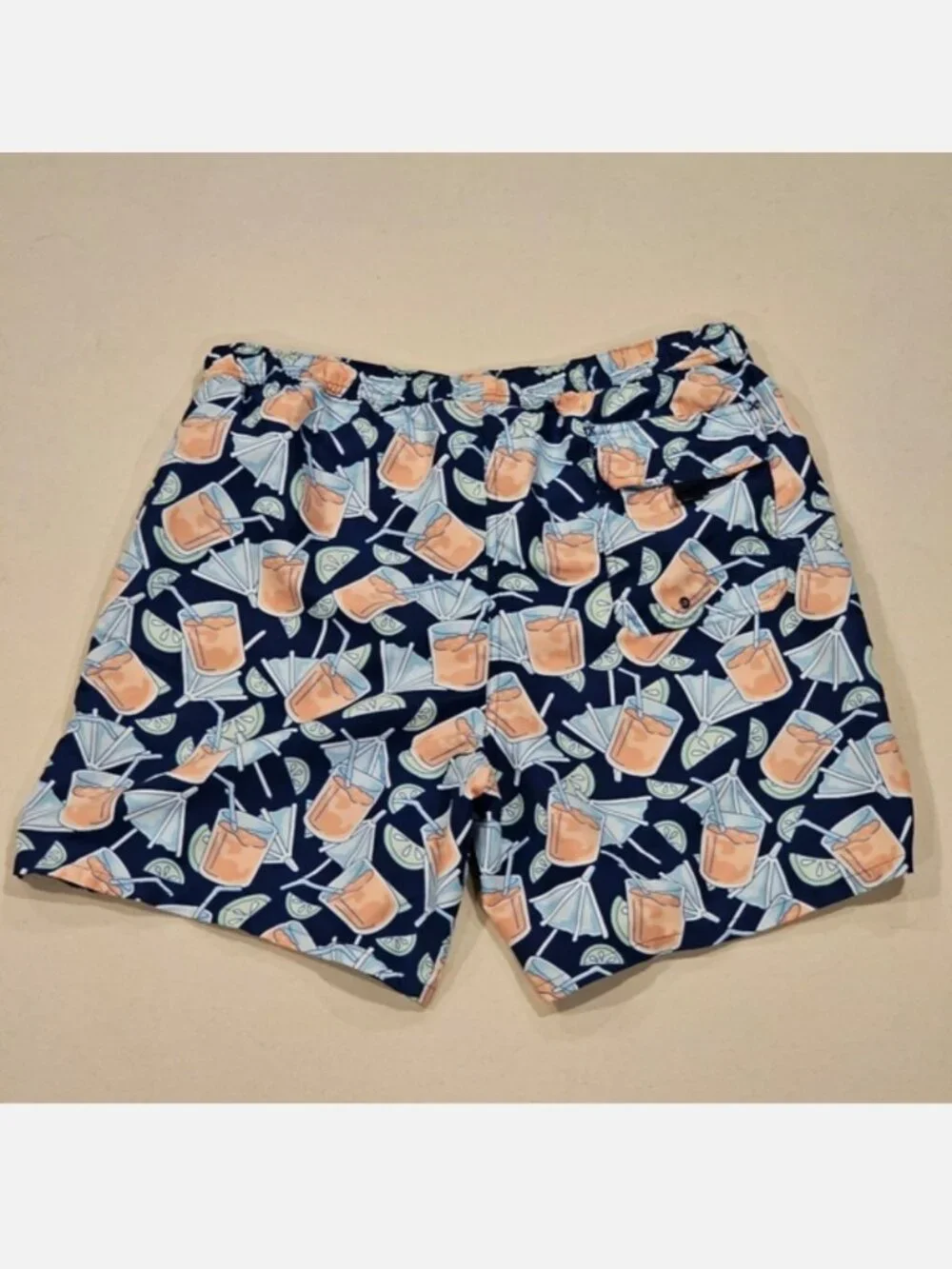Vineyard Vines Swimming Trunks M